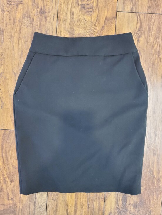 Express Dresses & Skirts - Express Black Stretch Pencil Skirt Size 0 Career Office Bodycon Knee Length
